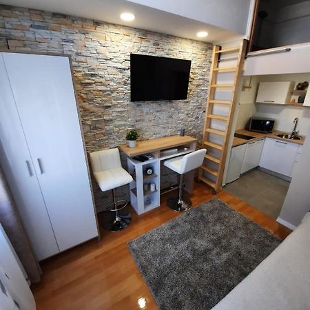 Studio Apartman Chiara Zagreb Exteriör bild